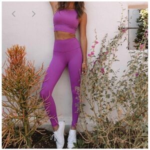 Strut This Scarlet Lilac Ankle Leggings